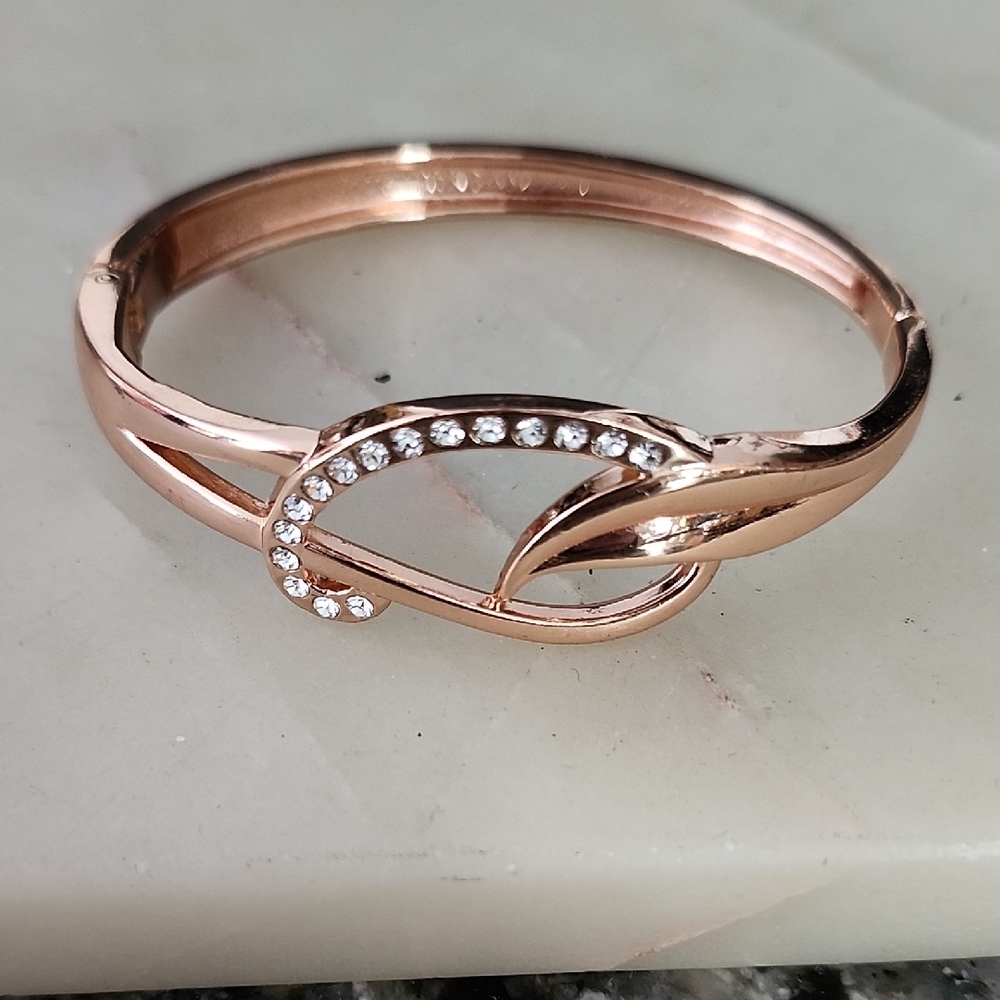 Crystal Rose Gold Tone Curved Bangle Hinged Bracelet
